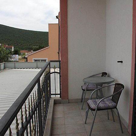 לוזובאק Apartmani Krka Rooms חדר תמונה