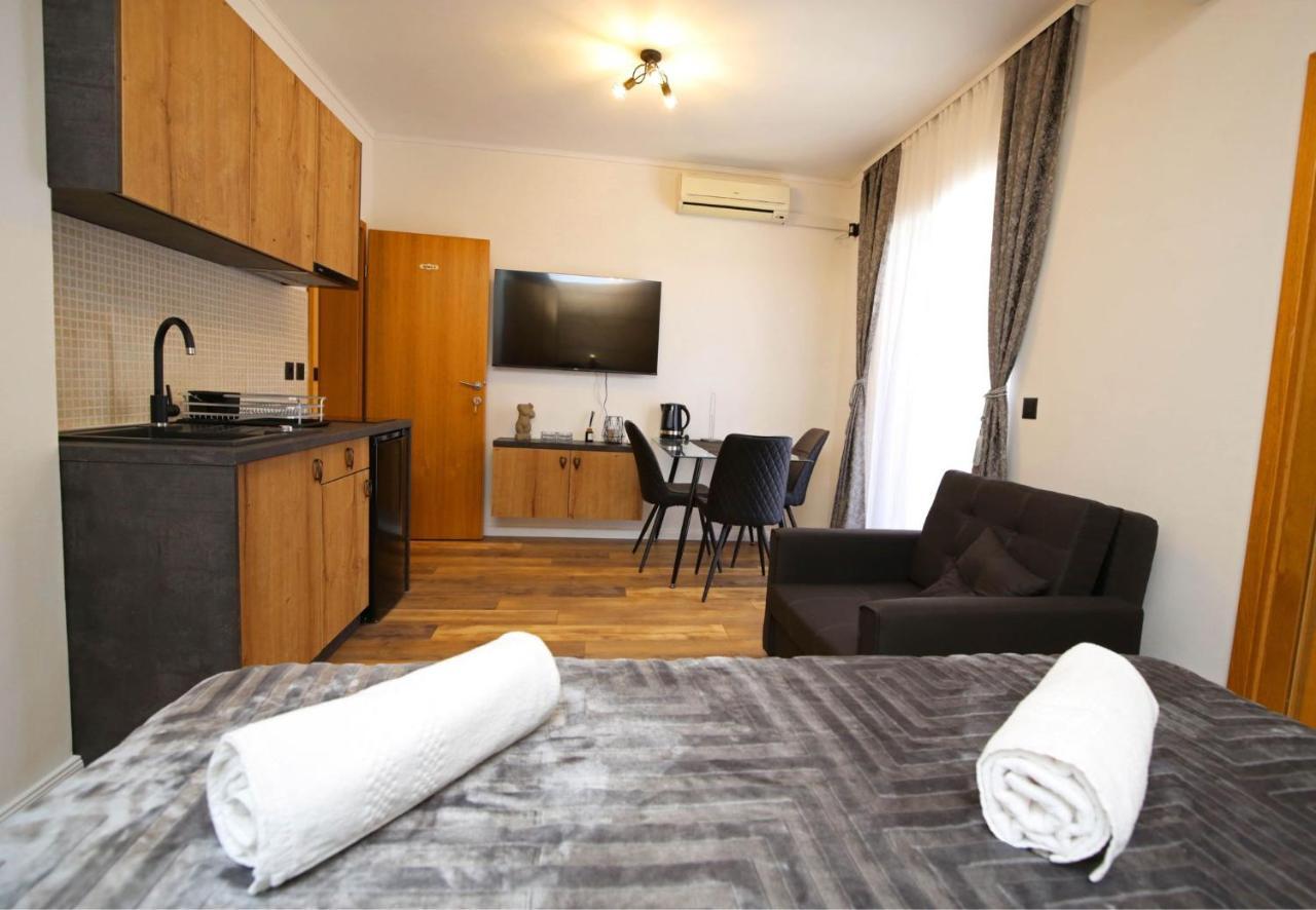 לוזובאק Apartmani Krka Rooms מראה חיצוני תמונה
