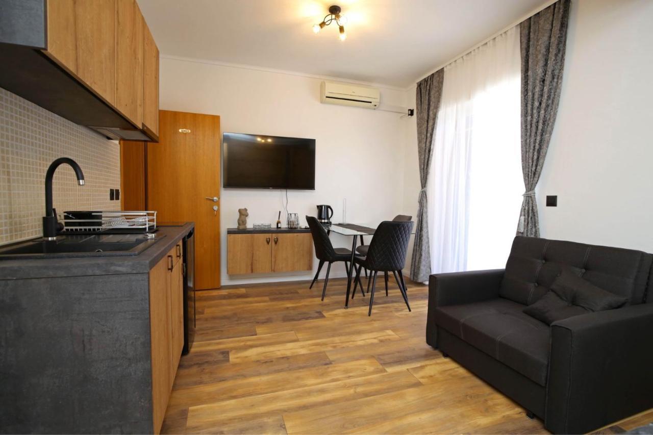 לוזובאק Apartmani Krka Rooms מראה חיצוני תמונה