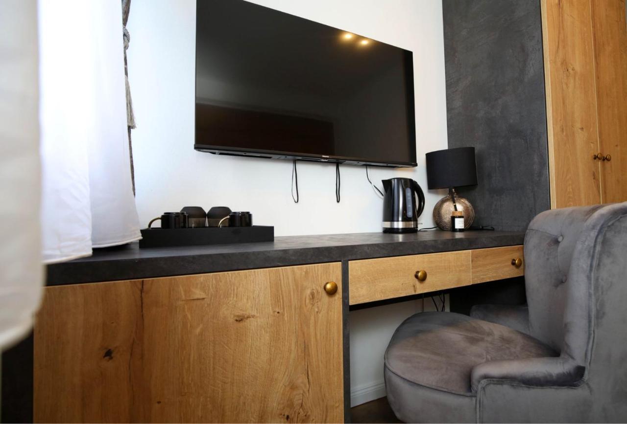 לוזובאק Apartmani Krka Rooms מראה חיצוני תמונה
