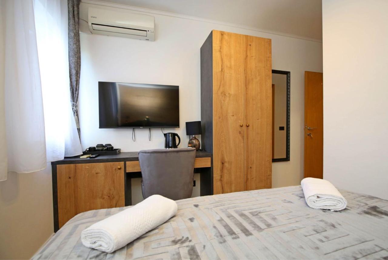 לוזובאק Apartmani Krka Rooms מראה חיצוני תמונה