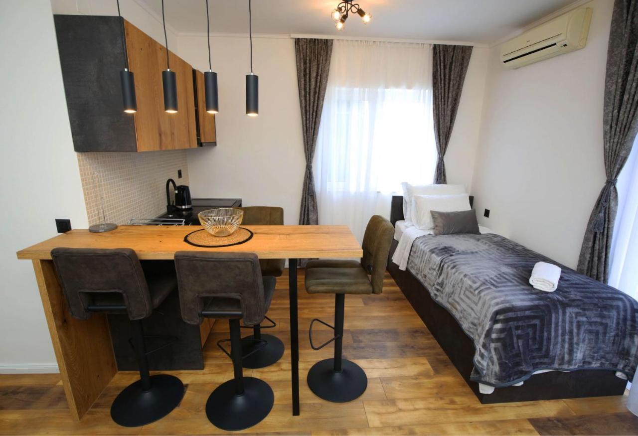 לוזובאק Apartmani Krka Rooms מראה חיצוני תמונה
