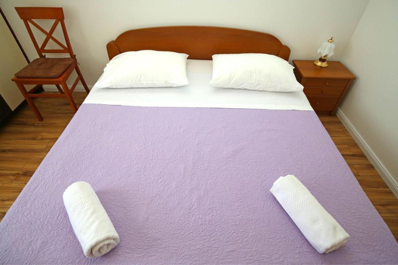לוזובאק Apartmani Krka Rooms מראה חיצוני תמונה