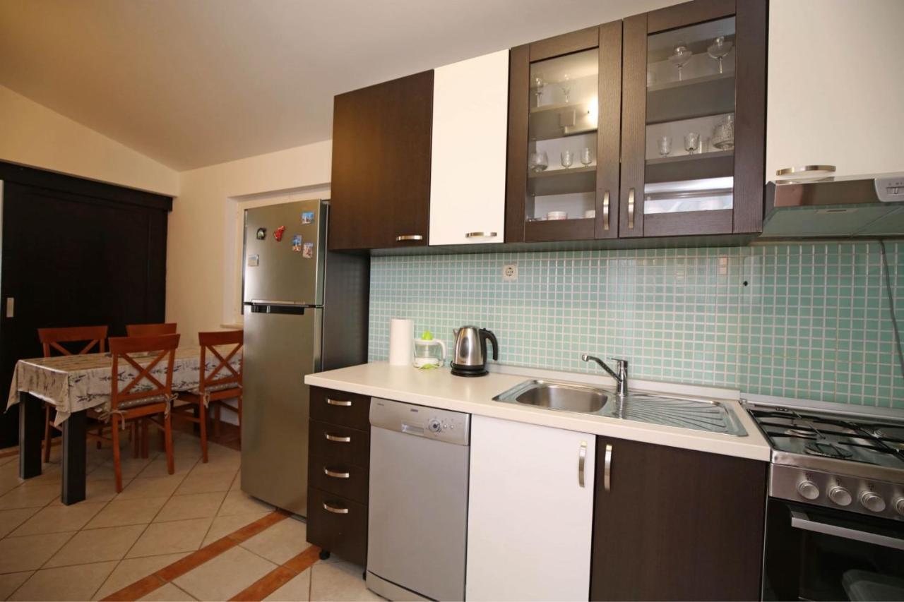 לוזובאק Apartmani Krka Rooms מראה חיצוני תמונה